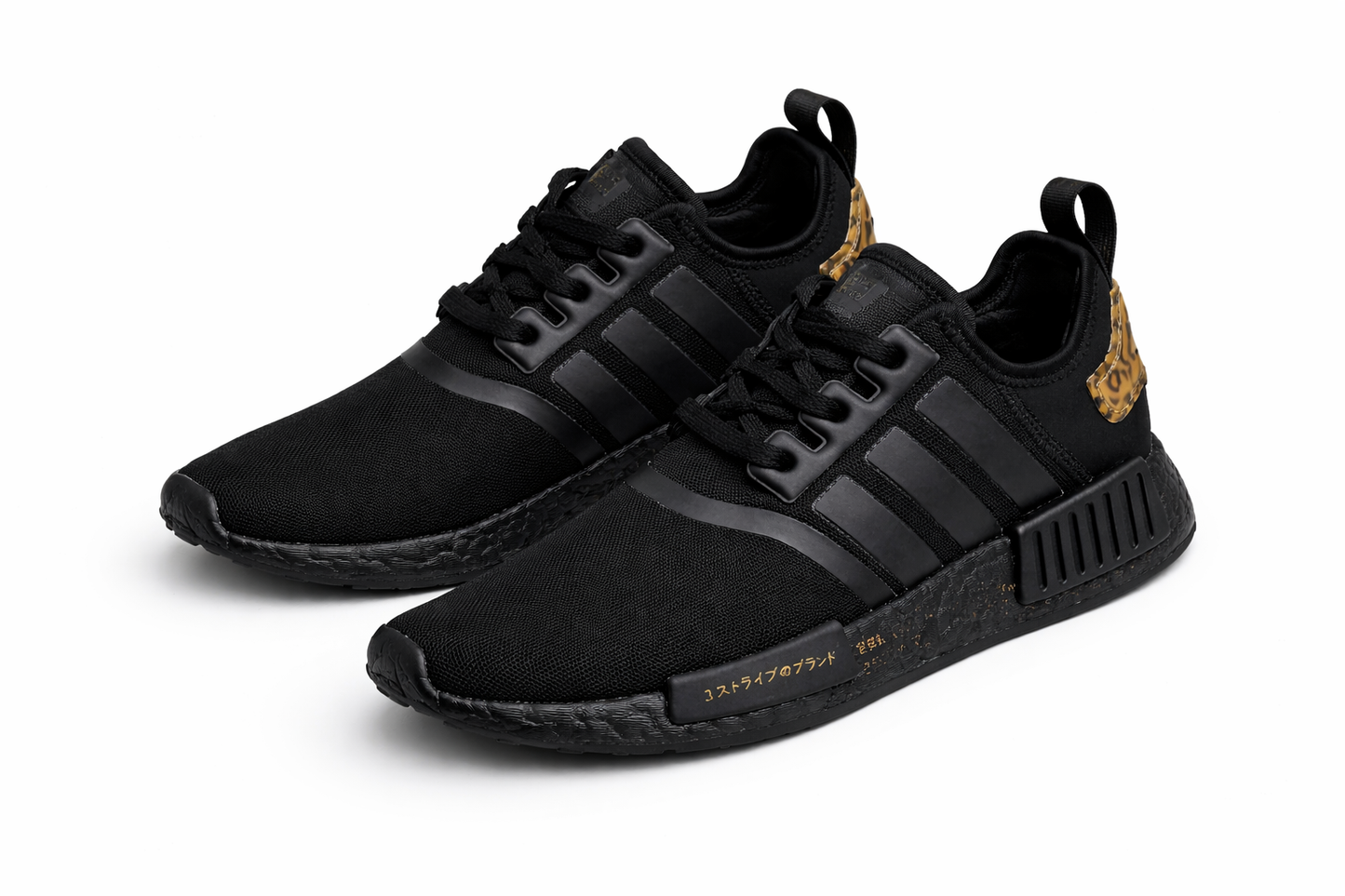 Adidas Originals NMD R1 Sneakers Womens - Black Leopard