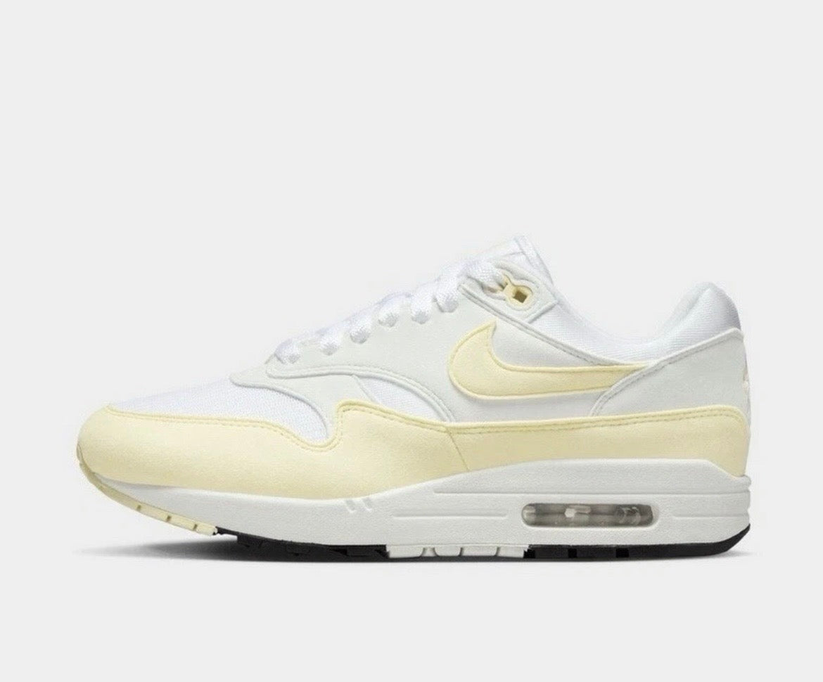 Nike Air Max 1 Sneakers Womens - White