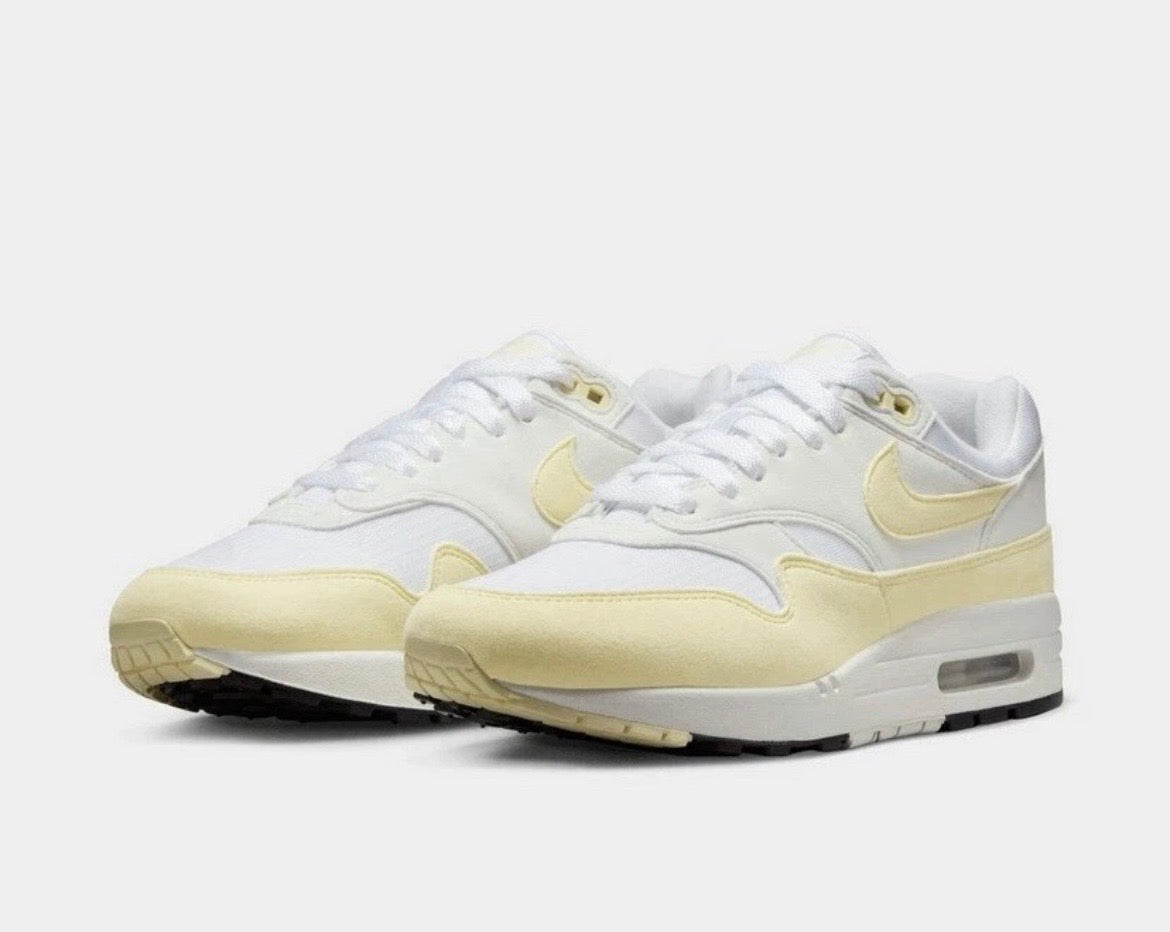 Nike Air Max 1 Sneakers Womens - White