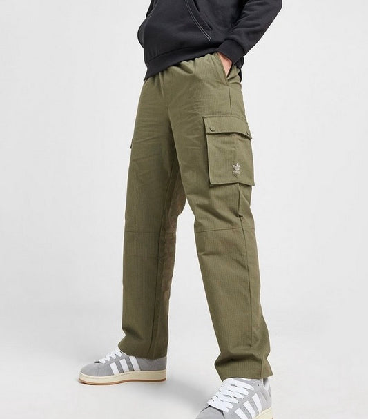 adidas Originals Men’s Relaxed Ripstop Cargo Pants
