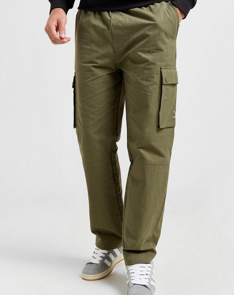 adidas Originals Men’s Relaxed Ripstop Cargo Pants