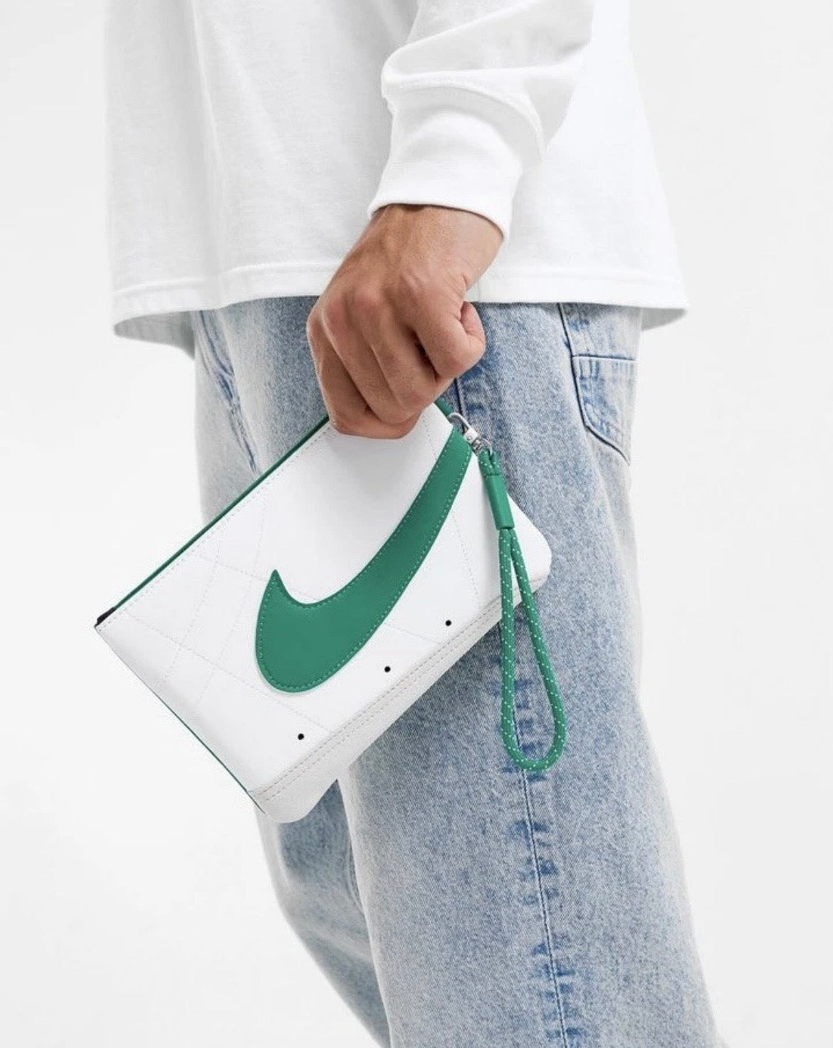 Nike Blazer Wristlet Wallet Swoosh Logo Icon Zippered Pocket