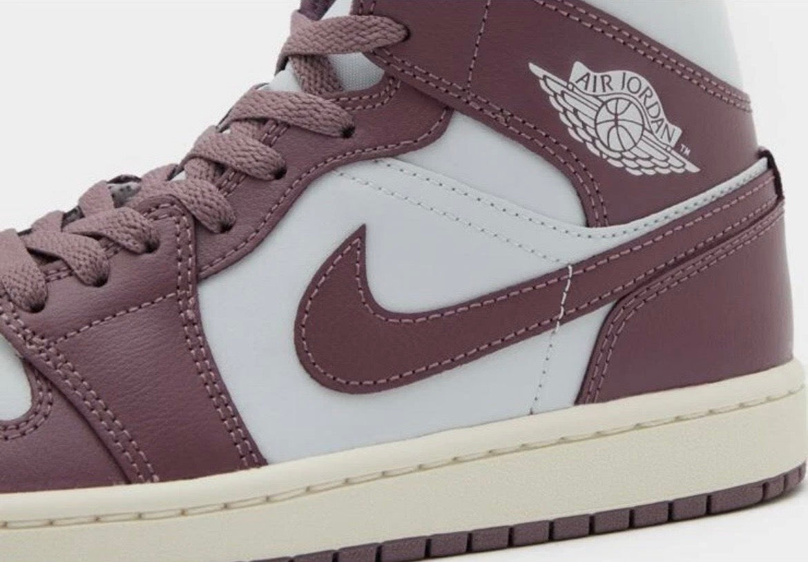Jordan Air 1 Mid Womens Sneakers Shoes